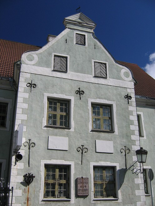 img00176.jpg