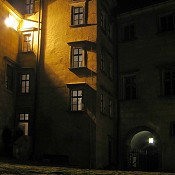 Zv�t�i