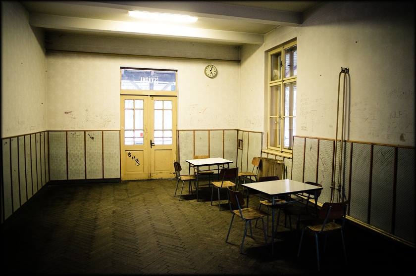 Zp�t