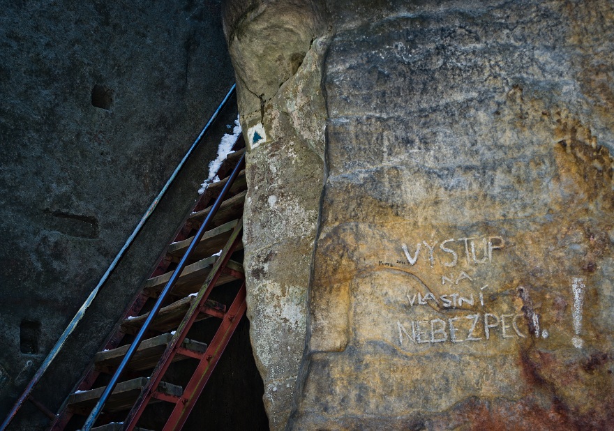 img00045.jpg