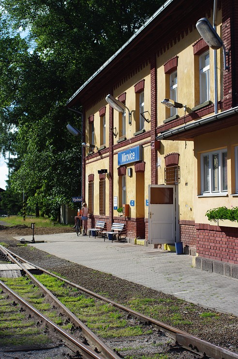 img00033.jpg