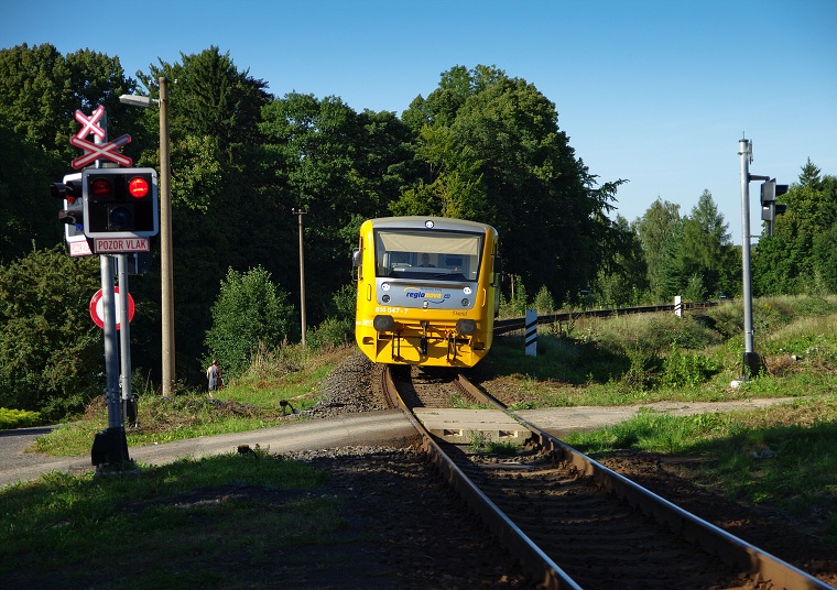 img00044.jpg