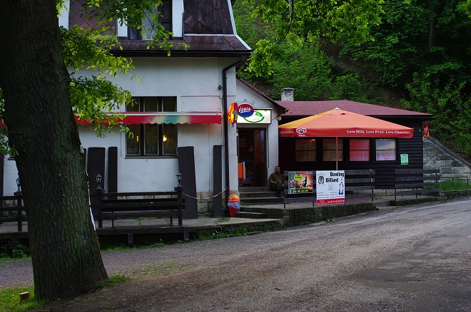 img00017.jpg
