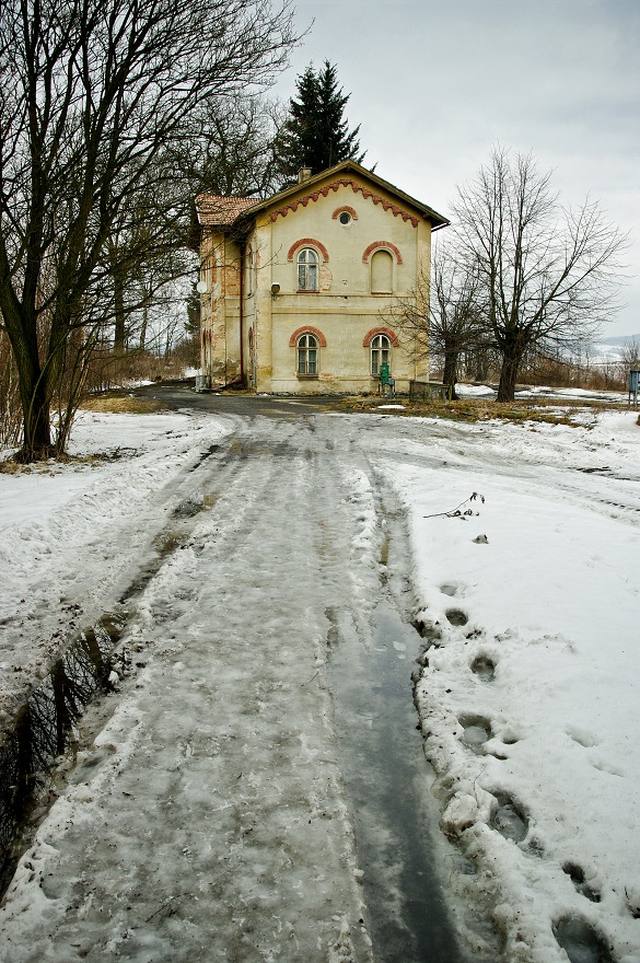 img00018.jpg