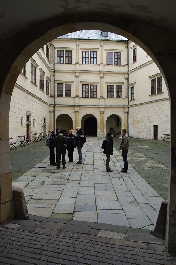 img00021.jpg