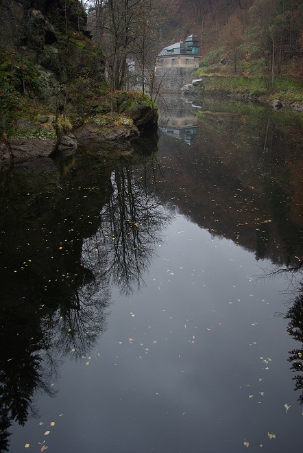 img00030.jpg