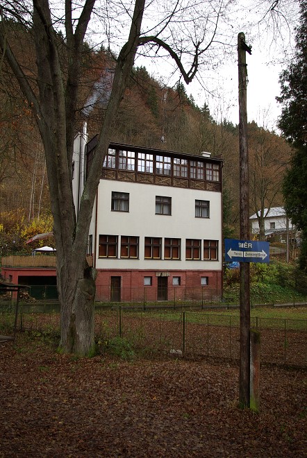 img00060.jpg