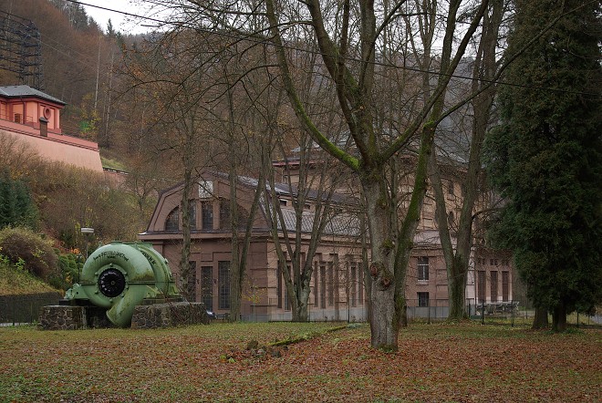 img00064.jpg