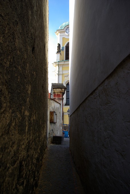 img00021.jpg