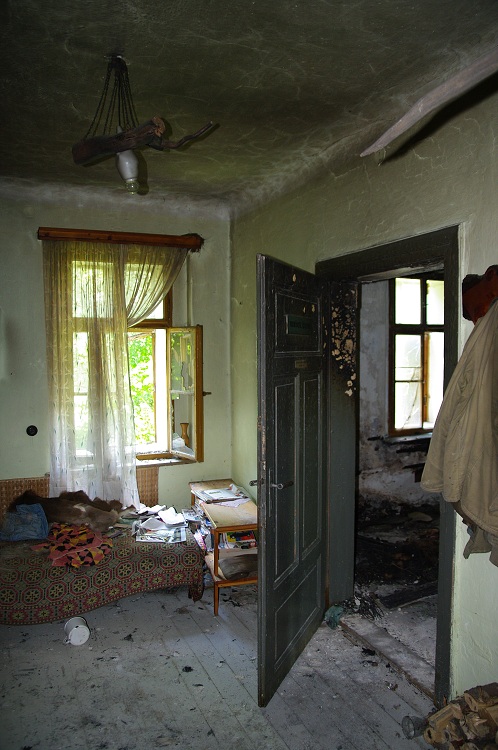 img00011.jpg