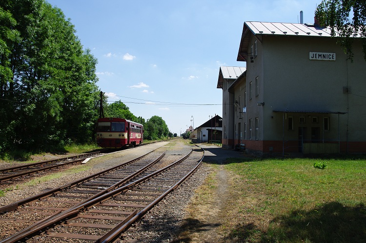 img00060.jpg