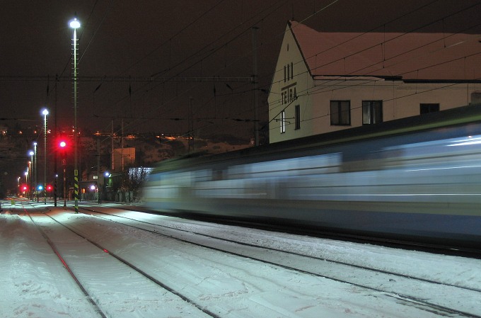 Zp�t